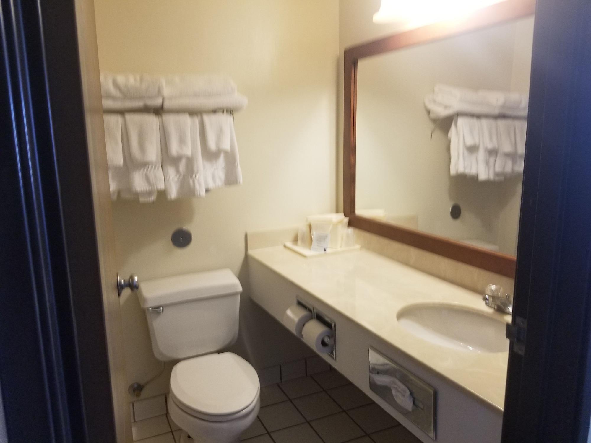 Comfort Inn Jamestown Buitenkant foto