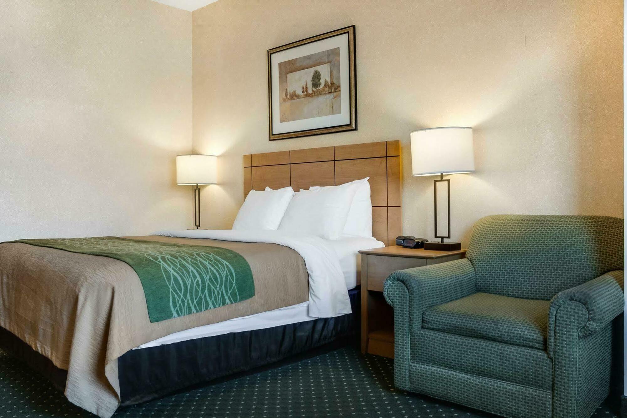Comfort Inn Jamestown Buitenkant foto